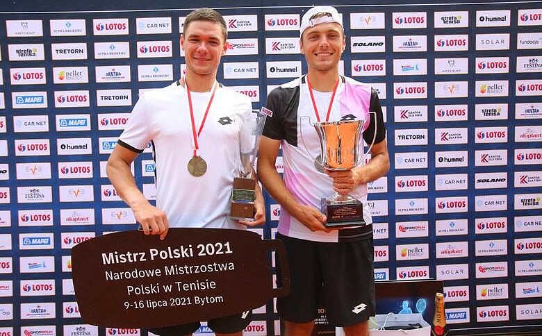 Kamil Kamil